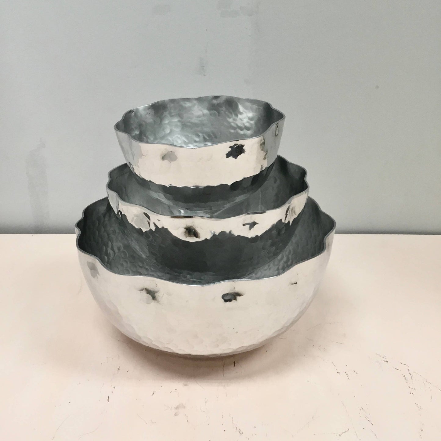 Hammered Aluminum Petal Bowls S/3